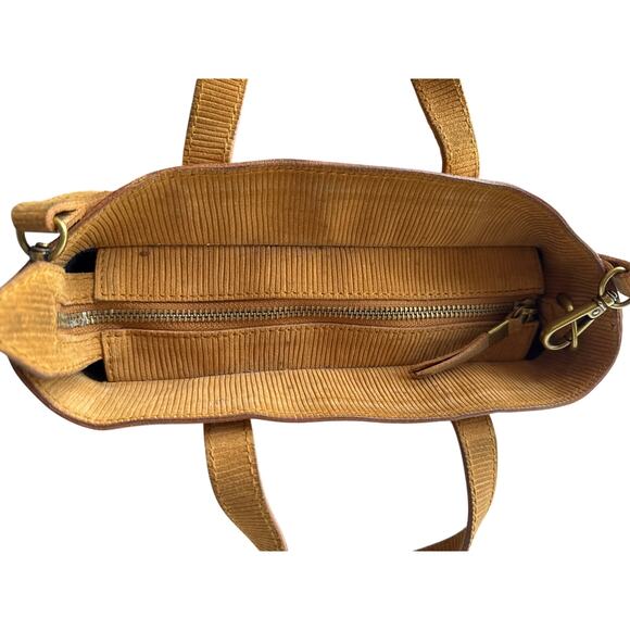 Madewell Zip-Top Transport Crossbody: Corduroy Suede Edition in Boutique Gold - Picture 3 of 10